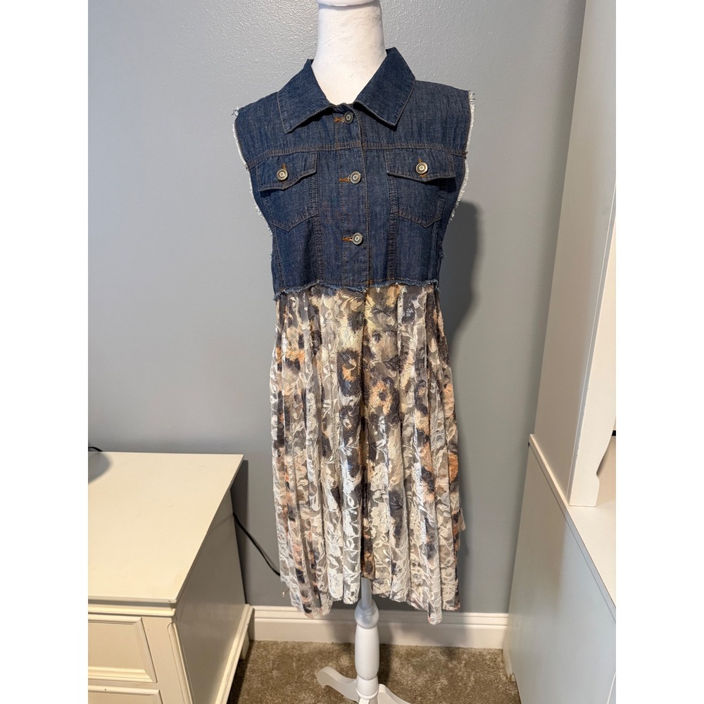 The Shabby Tree Denim and Floral Lace Mixed Media Sleeveless Boho Dress Small